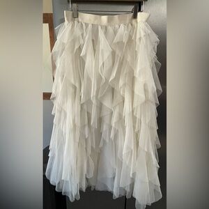 Chelsea and violet chiffon skirt size L